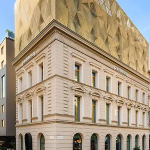Hotel Pullman, Budapeste