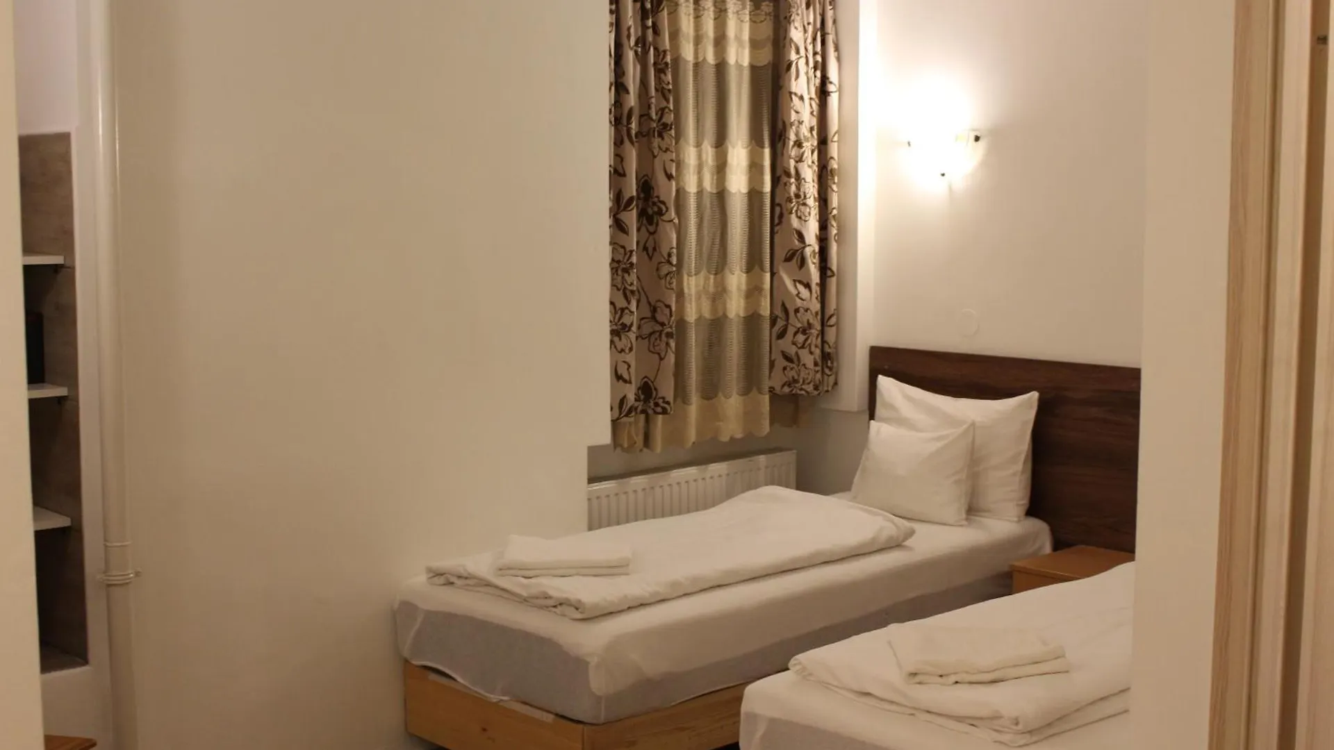 Esprit Hotel Budapest Hongrie